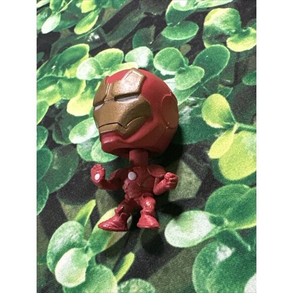 Avengers Iron Man Mini BobbleHead Toy - Picture 3 of 6